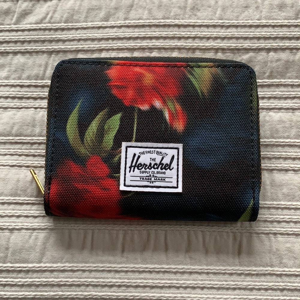 Herschel Clutch